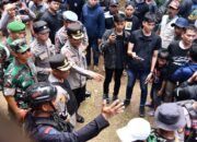 Polisi Tertibkan ‘Adu Bagong’ Ilegal di Pangandaran