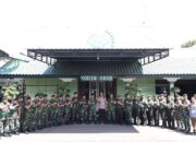 Dansubkogartap 0808/Blitar Dampingi Kunjungan Kerja Kaskogartap III Surabaya Di Wilayah Blitar