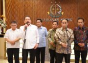 Jaksa Agung Terima Kunjungan Menteri Koperasi Dalam Rangka Pengawalan Program 80.000 Koperasi Merah Putih
