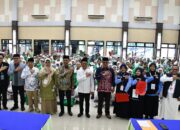 Lepas Keberangkatan Kloter 13, Kakanwil Ingatkan Jemaah Sumsel Manfaatkan Waktu Untuk Beribada