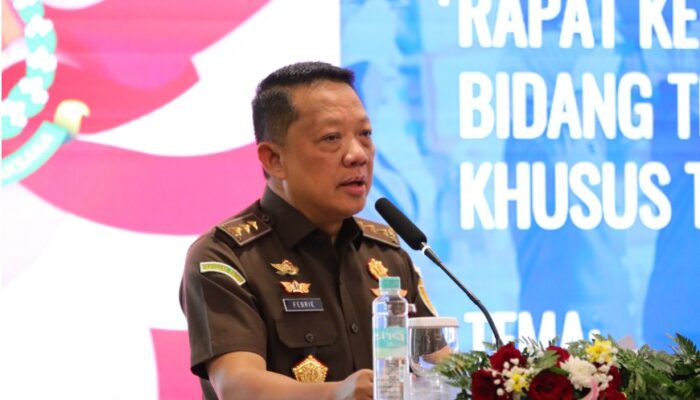 Kejaksaan Agung Memeriksa 8 Orang Saksi Terkait Perkara Minyak Mentah PT Pertamina