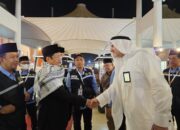 Tiba di Jeddah, Amirul Haj Minta Jemaah Fokus Persiapan Wukuf di Arafah