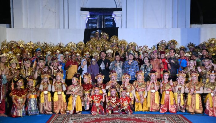 Pesona Tari-Tari Sambut Sumsel,Tampil Memukau di Lawang Borotan 