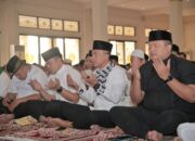 Kapolda Jabar dan Masyarakat Shalat Idul Adha 1446 H di Masjid Al Amman, Jaga Semangat Kebersamaan Serta Berbagi