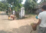 Babinsa Duren Bersama Warga Gelar Kerja Bakti, Wujudkan Lingkungan Bersih Dan Ciptakan Kerukunan Antar Warga