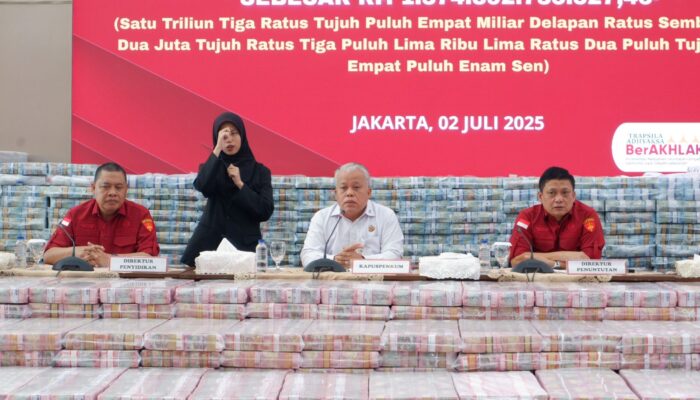 Penyitaan Uang Rp1,3 Triliun Perkembangan Perkara CPO Minyak Goreng Terdakwa Korporasi  