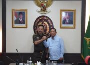 Plt. Wakil Jaksa Agung Terima Audiensi Kementerian Koperasi Dalam Rangka Pendampingan Hukum Pembentukan Koperasi Desa Merah Putih