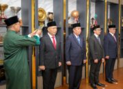 Lantik Sejumlah Kepala Dinas, Wali Kota Bandung: Tantangan Kita Berat, Mari Bersama Tuntaskan!