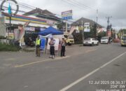 Pengalihan Arus di Bajera, Kapolsek Selemadeg Pastikan Kelancaran Lalu Lintas Imbas Jalan Jebol