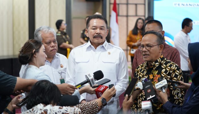 Kejaksaan RI dan Dewan Pers Tandatangani Nota Kesepahaman Terkait Penegakan Hukum dan Kemerdekaan Pers