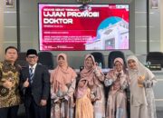 Mantan pengamen Raih gelar Doktor