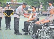 EMPAT ANGGOTA POLDA JABAR TERIMA KENAIKAN PANGKAT LUAR BIASA ATAS DEDIKASI DAN PENGORBANANNYA