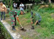 Babinsa Ngadirejo Ajak Warga Tanam Pohon Saman Untuk Lestarikan Sumber Mata Air
