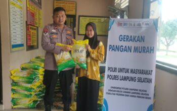 Gerakan Pangan Murah, Polsek Sidomulyo Telah Menyalurkan 13 Ton Beras SPHP Kepada Masyarakat