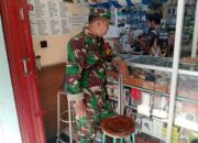 Implementasikan Bintahwil Dengan Pelaku UMKM, Babinsa Jayengan Motivasi Penjual Alat Elektronik