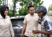 Ditlantas Polda Sultra Gelar Giat Bansos Jumat Berkah Bagi Masyarakat Seputaran MTQ