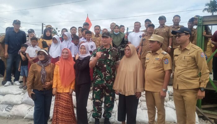 Pangdam I/BB : Jembatan Compact200 Tuntas ,Aktifitas Masyarakat Payabakung dan Hamparan Perak Kembali Normal