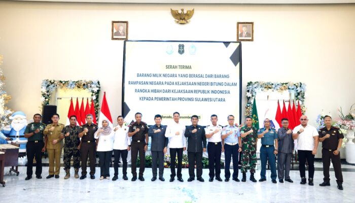 Badan Pemulihan Aset Hibahkan 2 Unit Kapal FB.ST kepada Gubernur Sulawesi Utara Senilai Total Rp3,2 Miliar