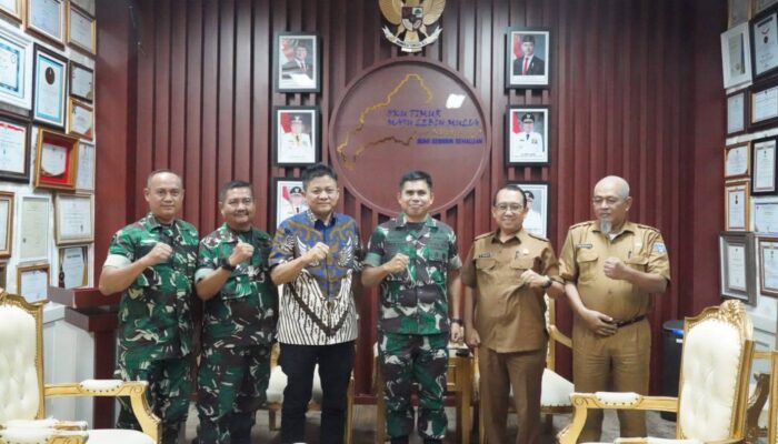 Perkuat Silaturahmi, Danpuslatpur Kodiklatad Kunjungi Pemkab OKU Timur