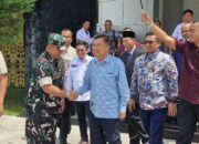 Kasdam XIX Tuanku Tambusai Sambut Kedatangan Bapak Dr. (H.C) Drs. H. M. Jusuf Kalla di Pekanbaru