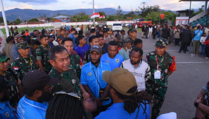 Kasad Dampingi Wapres Pastikan Program Pemerintah Menyentuh Masyarakat Papua