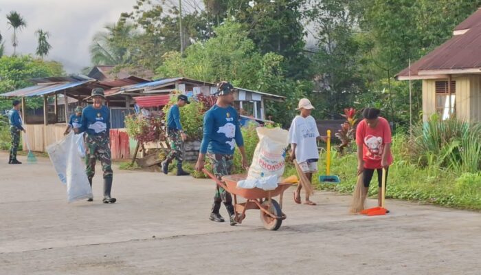 Satgas Yonif 763/SBA Laksanakan Karya Bhakti Bersama Masyarakat