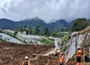 Tinggal Enam Korban Longsor Cisarua yang Belum Ditemukan