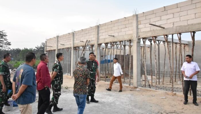 Danrem 031/Wira Bima Tinjau Langsung Pembangunan KDKMP di Kabupaten Pelalawan