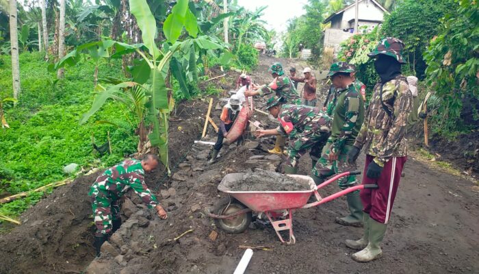 Sinergi Tanpa Batas: Personel Kodim 1617/Jembrana Optimalkan Pengerjaan Fisik di Tiga Titik Desa Penyaringan