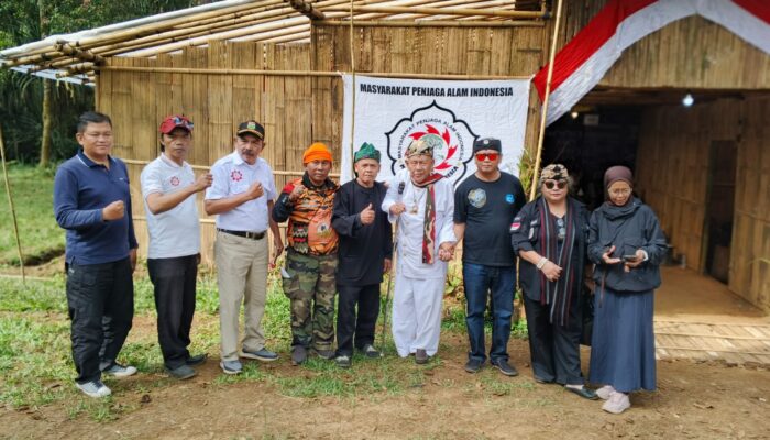 Insan Pers dan Pegiat Lingkungan Bahas Strategi Pelestarian Hutan Jabar di Lembang