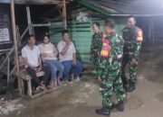 Babinsa Koramil 430-02/Sungsang  Melaksanakan Giat Siskamling, Hadir Jaga Kamtibmas Tetap Kondusif