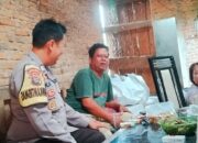 Cek Harga Sembako di Bulan Ramadhan,Bhabinkamtibmas Bripka Dwi Suwandi Sambangi UMKM dan Warung di Desa Binaannya