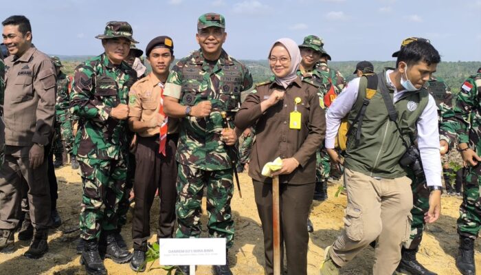 Reforestasi 2.574 Ha TNTN Resmi Dimulai, Danrem 031/WB Brigjen TNI Dr. Agustatius Sitepu, S.Sos.,M.Si.,M.Han Tegaskan Komitmen Pulihkan TNTN