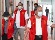 PENYERAHAN TERSANGKA DAN BARANG BUKTI (TAHAP II) PERKARA PEMBERIAN FASILITAS PINJAMAN/KREDIT DARI SALAH SATU BANK PLAT MERAH KEPADA PT. BSS DAN PT. SAL