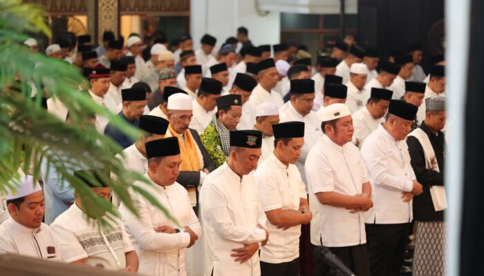 Kapolda, Gubernur, dan Pangdam Kompak Tutup Safari Ramadhan di Griya Agung