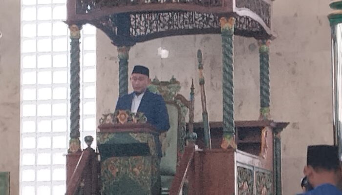 Wako dan Wawako Lubuklinggau Shalat Idul Fitri Bersama Ribuan Warga