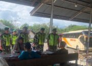 Babinsa Bersama Petugas Gabungan Pantau Langsung Arus Balik 