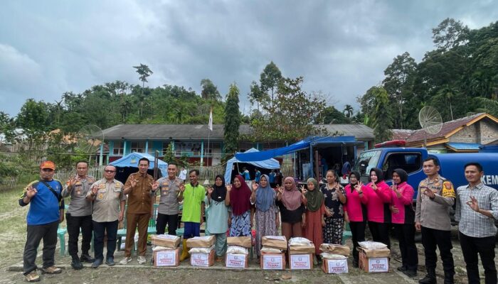 Polda Sumsel Bergerak Cepat, Polres OKU Selatan Salurkan Bantuan dan Siagakan Personel di Lokasi Bencana