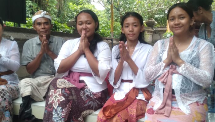 Upacara Sudhi Wadani Berlangsung Khidmat di Kantor PHDI Badung