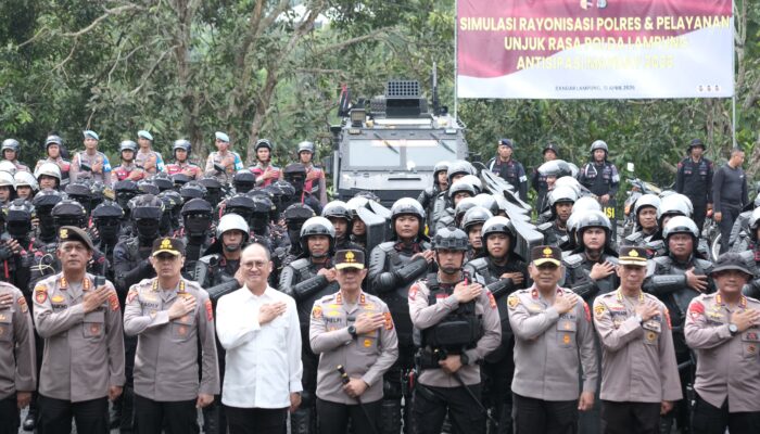 Polda Lampung Gelar Simulasi Rayonisasi Polres dan Penanganan Unjuk Rasa dalam Rangka Antisipasi May Day 2026