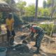 Bangun Fasilitas MCK, Babinsa Desa Binangun Gotong Royong Bantu Warga Demi Tingkatkan Sanitasi Lingkungan