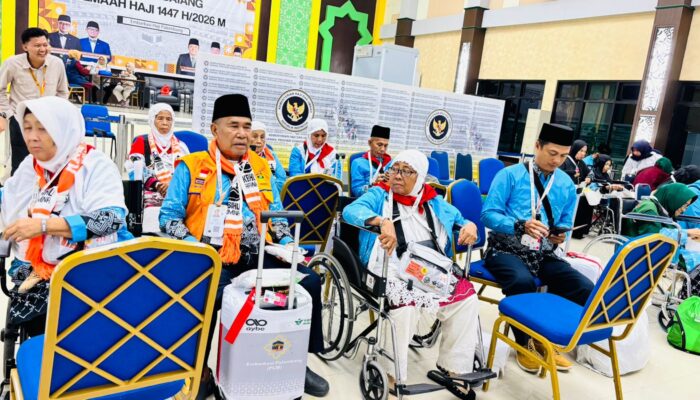 Kloter 9 Masuk Asrama Haji, Kakanwil Kemenhaj Sumsel Ingatkan Jemaah Jaga Stamina Jelang Armuzna