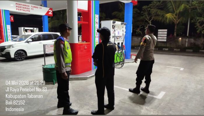 Antisipasi Gangguan Kamtibmas Polsek Penebel Patroli Subuh