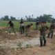 Debu Mengepul, Satgas TMMD Langkat Kejar Jalan Penghubung Tiga Dusun