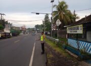 Beri Pelayanan yang Maksimal bagi Pengguna Jalan, Polsek Kerambitan Optimalkan Kegiatan Strong Poin Pagi