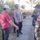 Personel Polsek Seltim Amankan Kegiatan Pengukuran Jalan Adat Menuju Peningkatan Status Menjadi Jalan Kabupaten