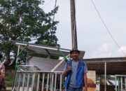 PEMASANGAN LAMPU JALAN UNTUK PENERANGAN MUSALA AL-WARTI