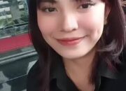 LALU, IA DATANG MENABRAK !