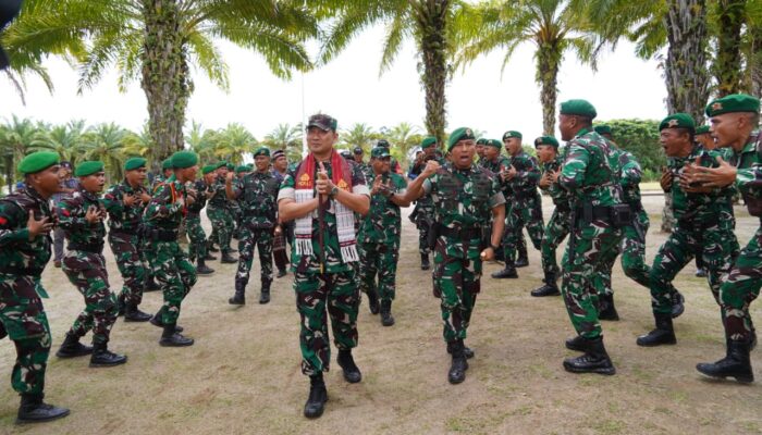 Pangdam I/BB Kunjungi Kipan-A Yonif 125/SMB, Perkuat Moril dan Soliditas Prajurit