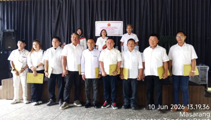 Ketua DPD PNJ Sulut Serahkan 11 SK Mandat dan Logo Resmi kepada Pengurus DPC se-Sulawesi Utara